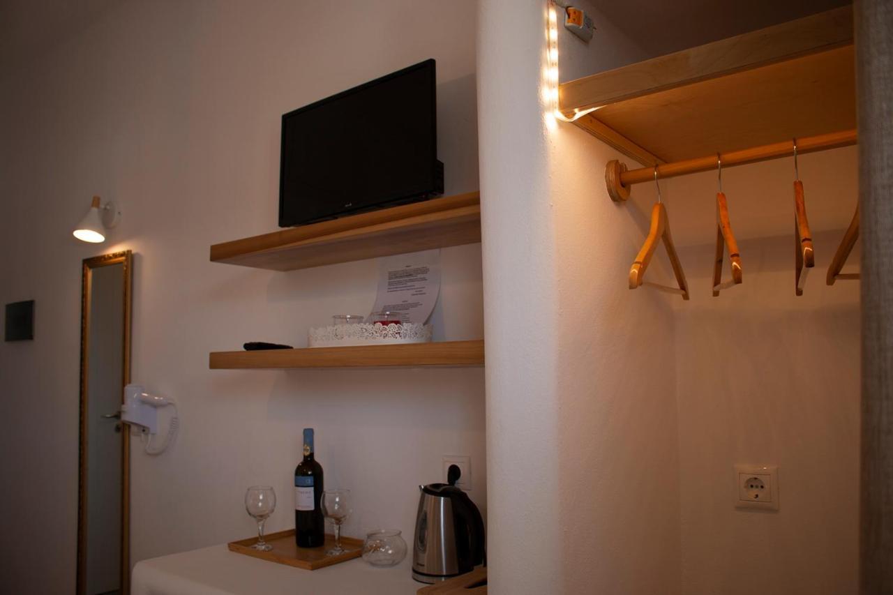 Agnadema Luxury Residences Schoinoussa Luaran gambar
