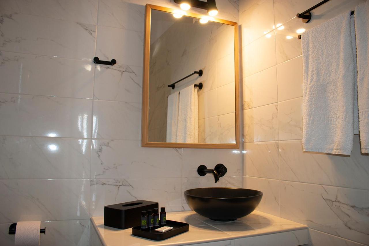 Agnadema Luxury Residences Schoinoussa Luaran gambar