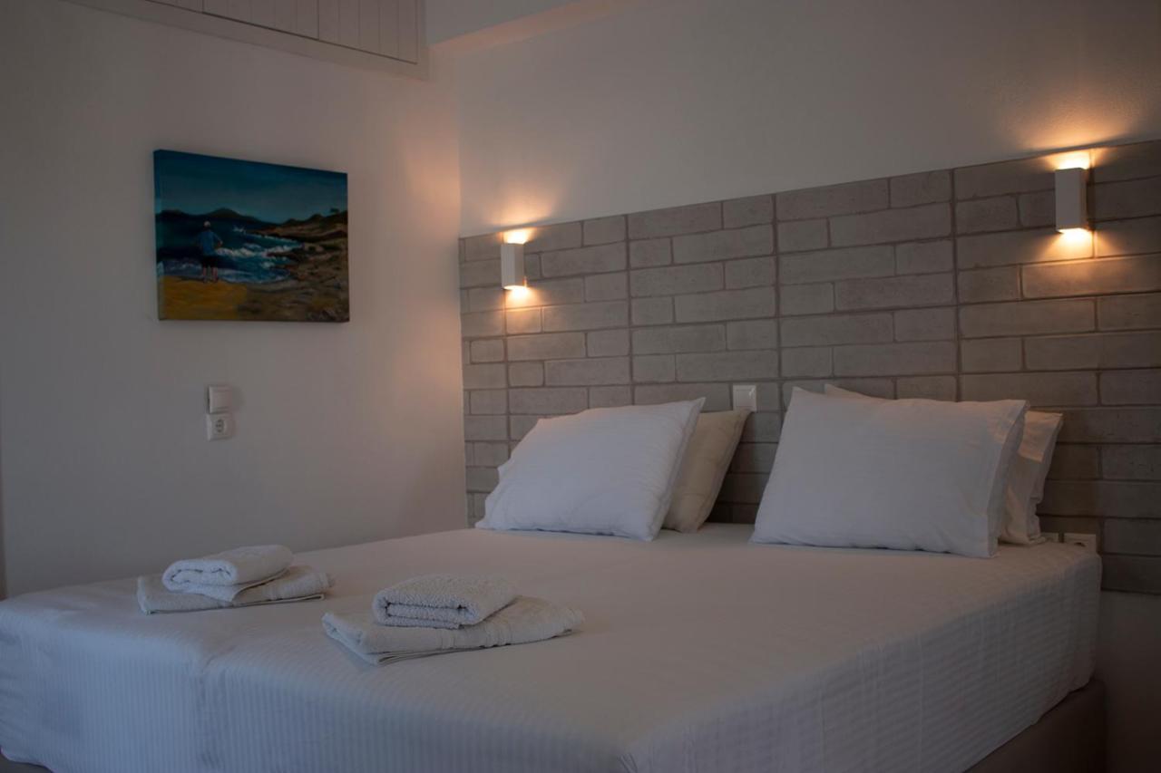 Agnadema Luxury Residences Schoinoussa Luaran gambar