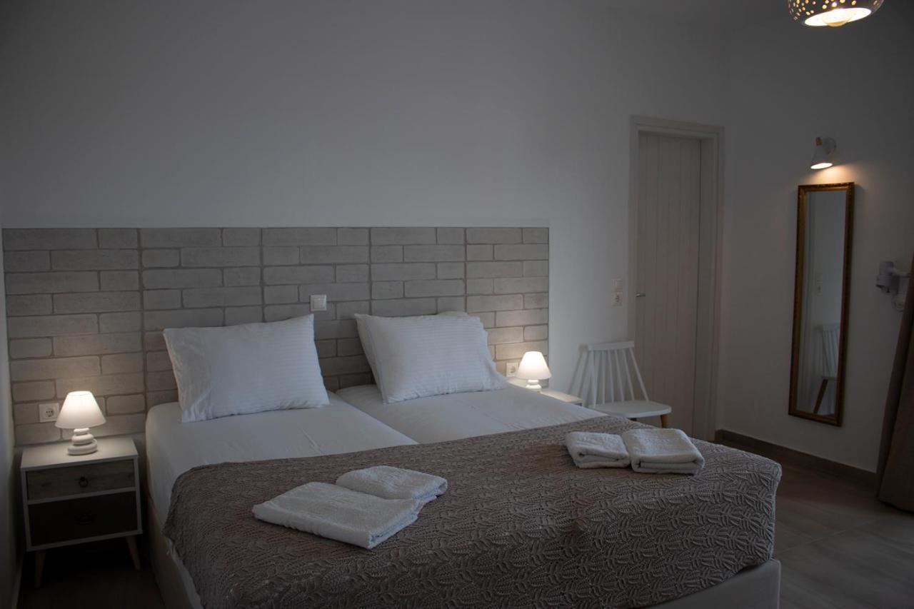 Agnadema Luxury Residences Schoinoussa Luaran gambar
