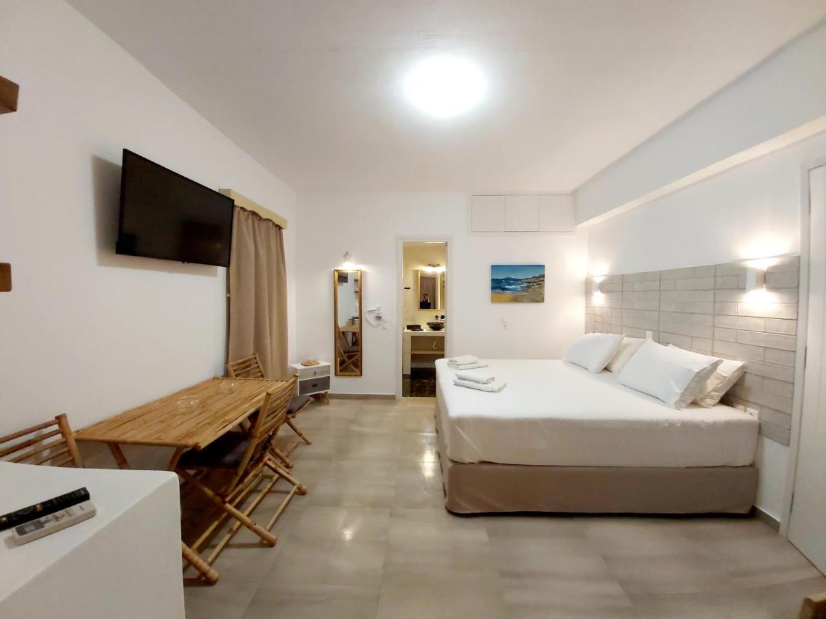 Agnadema Luxury Residences Schoinoussa Luaran gambar